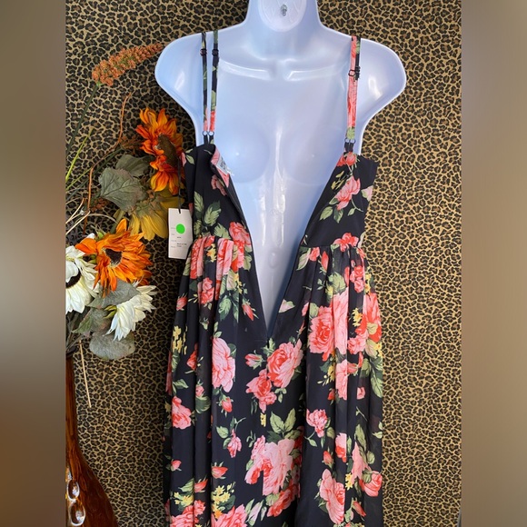 ❌SOLD❌🦋B2G1🦋UNIQUE VINTAGE Black & Pink Floral Reed Swing Dress NWT | MEDIUM | - Picture 10 of 13